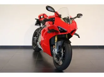 ducati-panigale-v4s