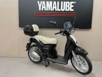 aprilia scarabeo 50 4t nero