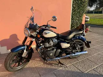 royal-enfield-super-meteor-650-celestial-blu-azzurro