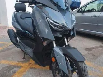 yamaha-xmax-125-tech-max