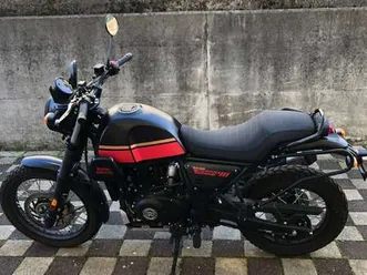 royal-enfield-scram-411-nero