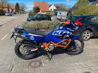 ktm-990-adventure-2011-dakar