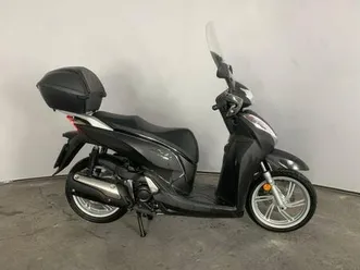 vendo-honda-sh-300-i-abs-2016-20-usata-a-civitanova-marche-codice-9580203-moto-it