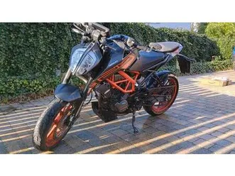 ktm-duke-125-2021