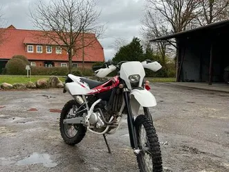 husqvarna-te-125-4t-ktm-beta-aprillia