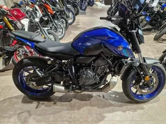 yamaha-mt-07-in-blue