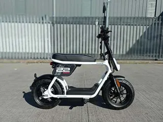 coopop-cox-road-electric-scooter-road-legal-ideal-for-camper-or-caravan