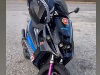 malaguti-f-12-vendo-phantom-f-12-a-liquido-del-1999-nero