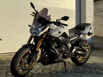 yamaha-fazer-fz8-rio-tinto