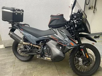 ktm-890-adventure-1-hand-um-und-unfallfrei