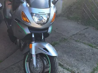 frisko-registrirana-honda-nt650v-deauville-650-cm3-2003-god