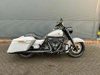 used harley-davidson touring flhrxs road king special for sale in nottingham