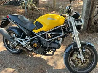 ducati-monster-900-900-super-sport-giallo
