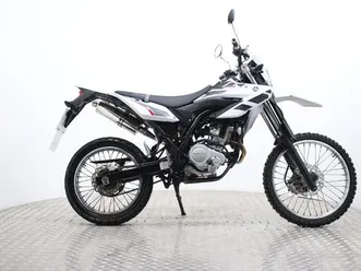 yamaha-wr125-r-124-cc