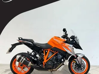 ktm 1290 superduke gt