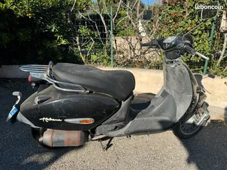 vends-2roues-aprilia-habana