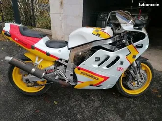 suzuki-gsxr-1100-1986-modifier-poly-26