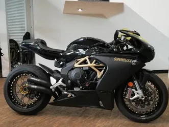 mv-agusta-superveloce-800-sports-petrol-manual-euro-4-147-ps-798-cc