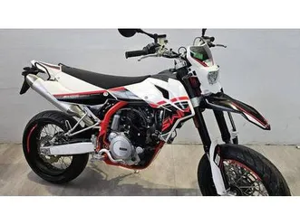 vendo swm sm 500 r (2021 - 24) nuova a rosta (codice 9603378) - moto.it
