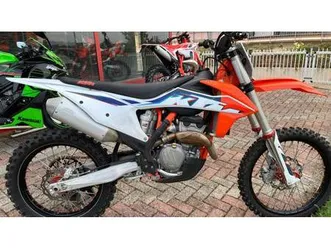 vendo ktm 250 sx-f (2022) usata a tortona (codice 9516477) - moto.it