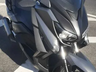 yamaha-x-max-250-alges-linda-a-velha-e-cruz-quebrada-dafundo