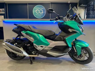 xp 400 allure vert satin du 11/2024 avec 550kms permis a2