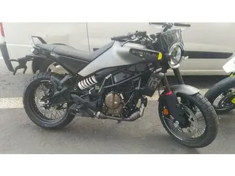 vendo husqvarna svartpilen 125 (2024 - 25) nuova a milano (codice 9388524) - moto.it