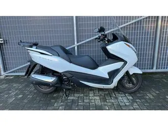 vendo honda forza 300 abs (2013 - 17) usata a vigevano (codice 9607530) - moto.it