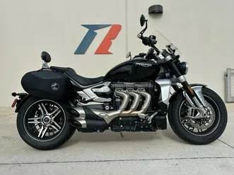 2023-triumph-rocket-3-gt-chrome-edition