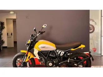 vendo ducati scrambler 800 icon (2023 - 25) usata a roma (codice 9561095) - moto.it
