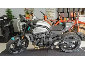 vendo cfmoto 700cl-x sport (2022 - 25) nuova a pordenone (codice 9527300) - moto.it