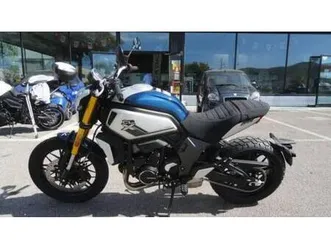 vendo cfmoto 700cl-x heritage (2021 - 25) nuova a citta' di castello (codice 8482851) - moto.it