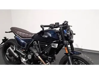 vendo ducati scrambler 800 nightshift (2023 - 25) nuova a arezzo (codice 9189675) - moto.it