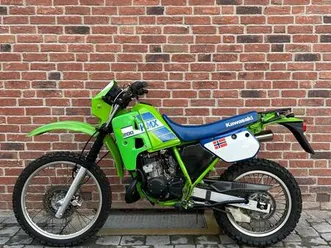 kawasaki-kmx-200-tuv-neu-03-27