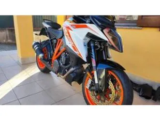 1290-super-duke-gt-2021