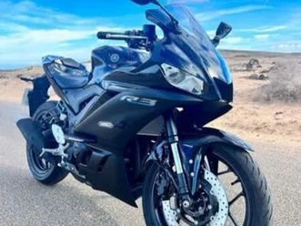 yamaha-yzf-r3-2023
