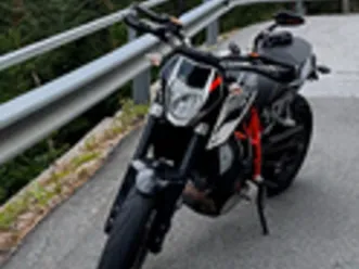 ktm duke 690 abs