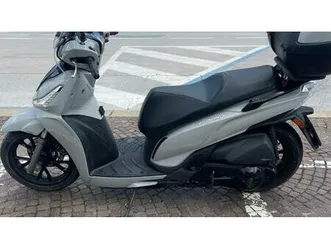 vendo kymco people 300i gt abs (2016 - 20) usata a rimini (codice 9612355) - moto.it