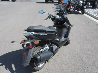 2018-yamaha-smax