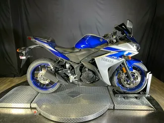 2015-yamaha-motor-corp-usa-yzf-r3