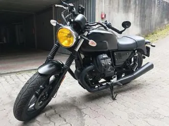 moto guzzi v7 iii - 2017