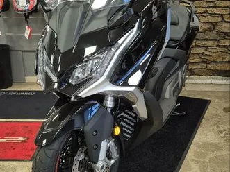 kymco-ak-550-premium