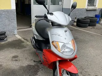 scooter-daelim-s-five-50