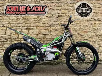 vertigo-nitro-dl-250-cctrials-bike-2023-model-road-registered-tidy-example
