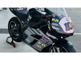 vendo honda cbr 1000 rr fireblade (2004 - 05) usata a genova (codice 9616372) - moto.it