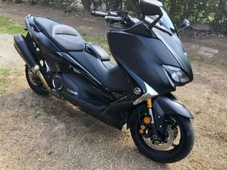 yamaha-tmax-530-t-max-530-sport-2019-nero