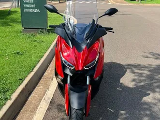 yamaha-xmax-250
