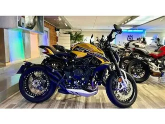 vendo-mv-agusta-dragster-800-rr-scs-2021-25-usata-a-concorezzo-codice-9509011-moto