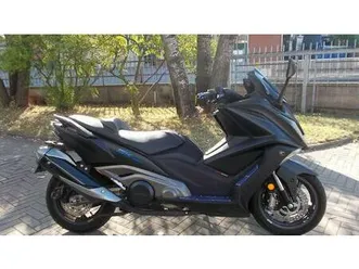 vendo kymco ak 550 ets (2021 - 25) usata a san miniato (codice 9502262) - moto.it