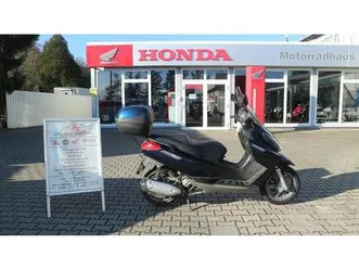 piaggio x7 125 mit einem jahr garantie!